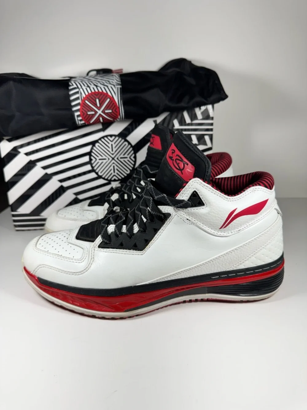 Li-Ning Way of Wade 2 Overtown Dwayne Wade White Red Black Men’s 12 WOW Sneakers
